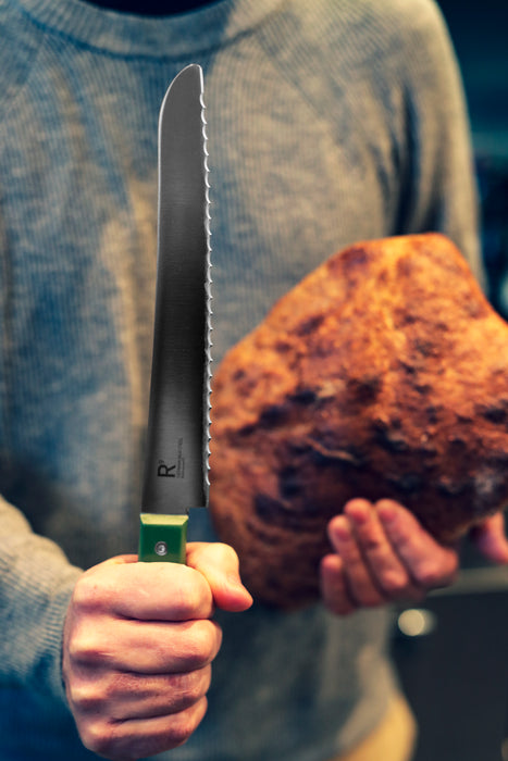 R9 Brødkniv 22 cm