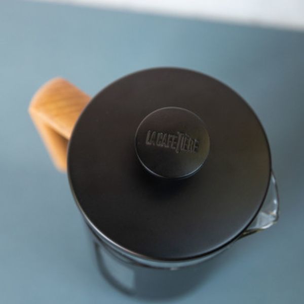 Pisa 8-kops stempelkande sort træhåndtag La Cafetière